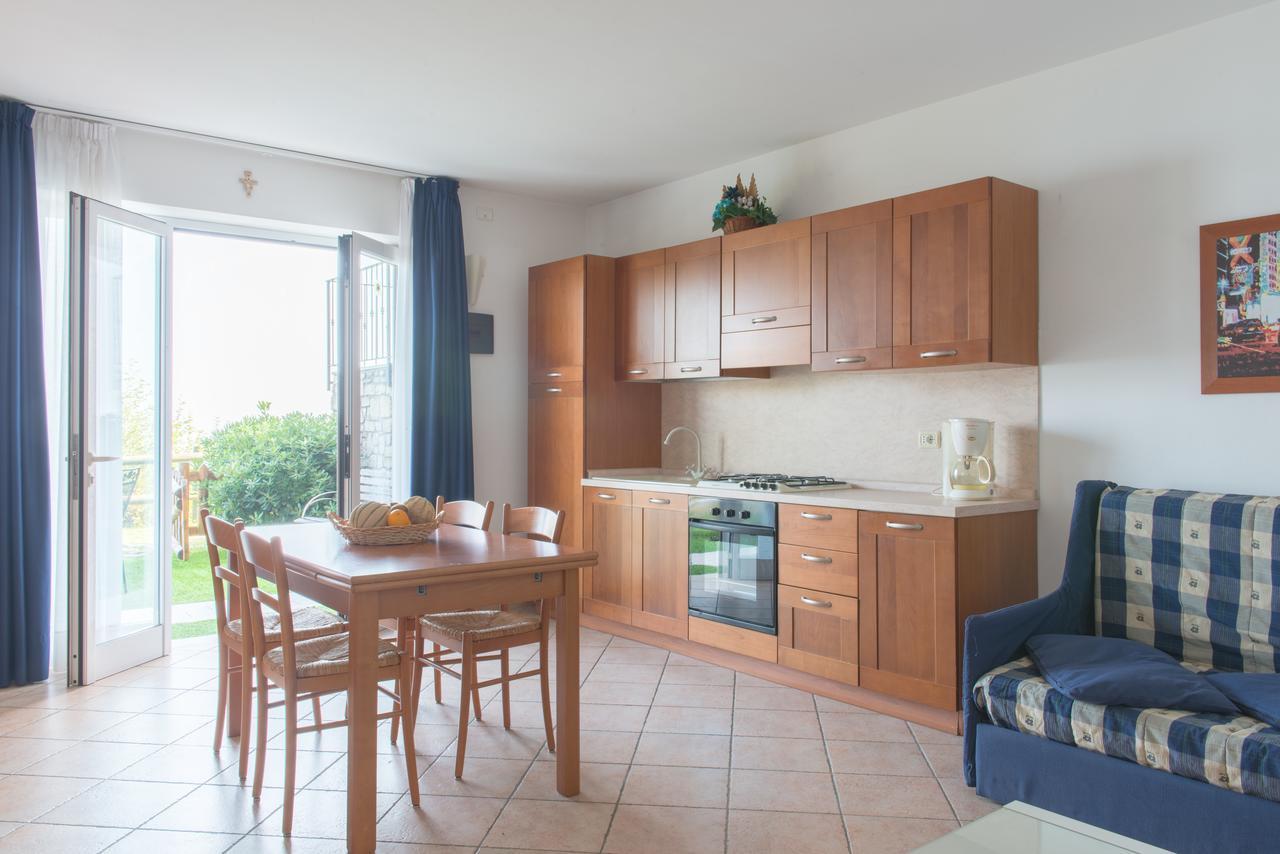 Villa Anna Apartments Tremosine Buitenkant foto
