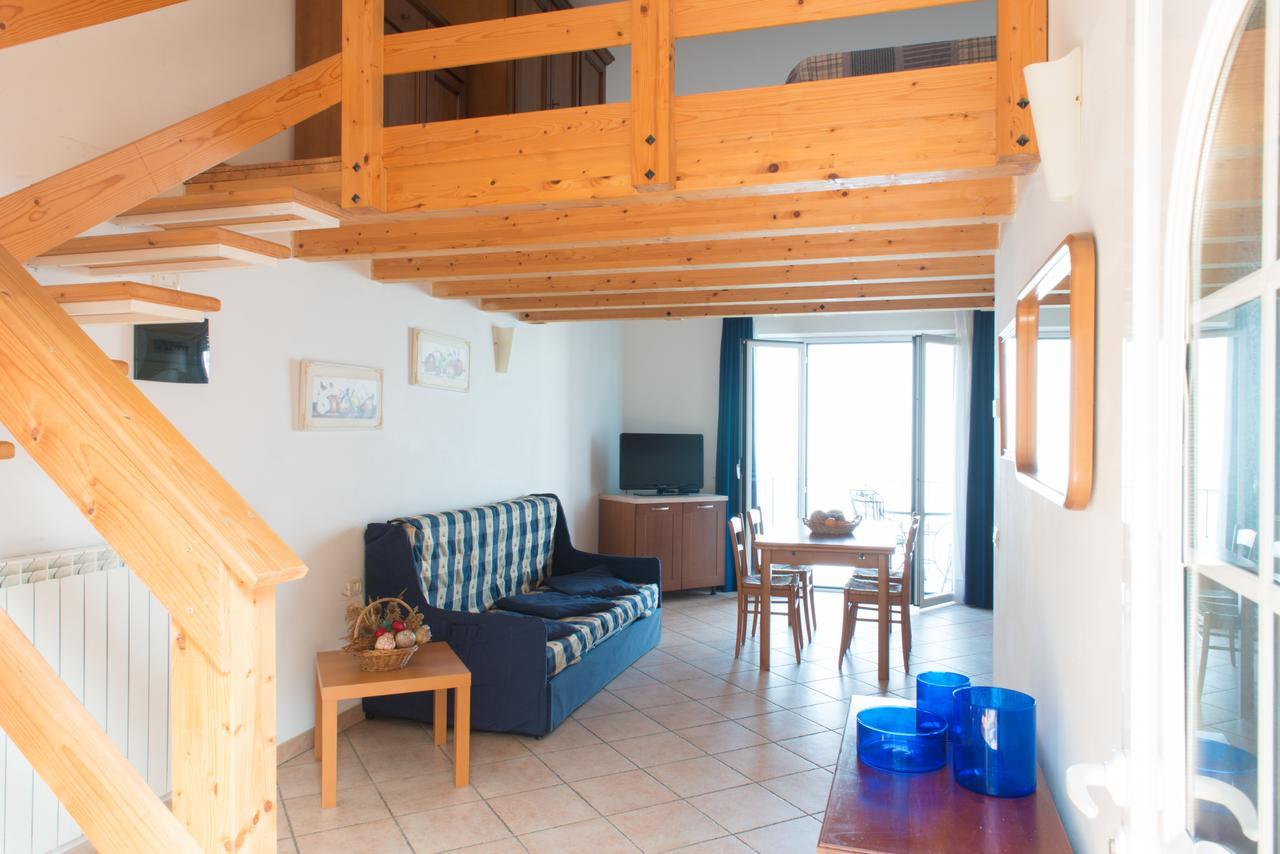 Villa Anna Apartments Tremosine Buitenkant foto