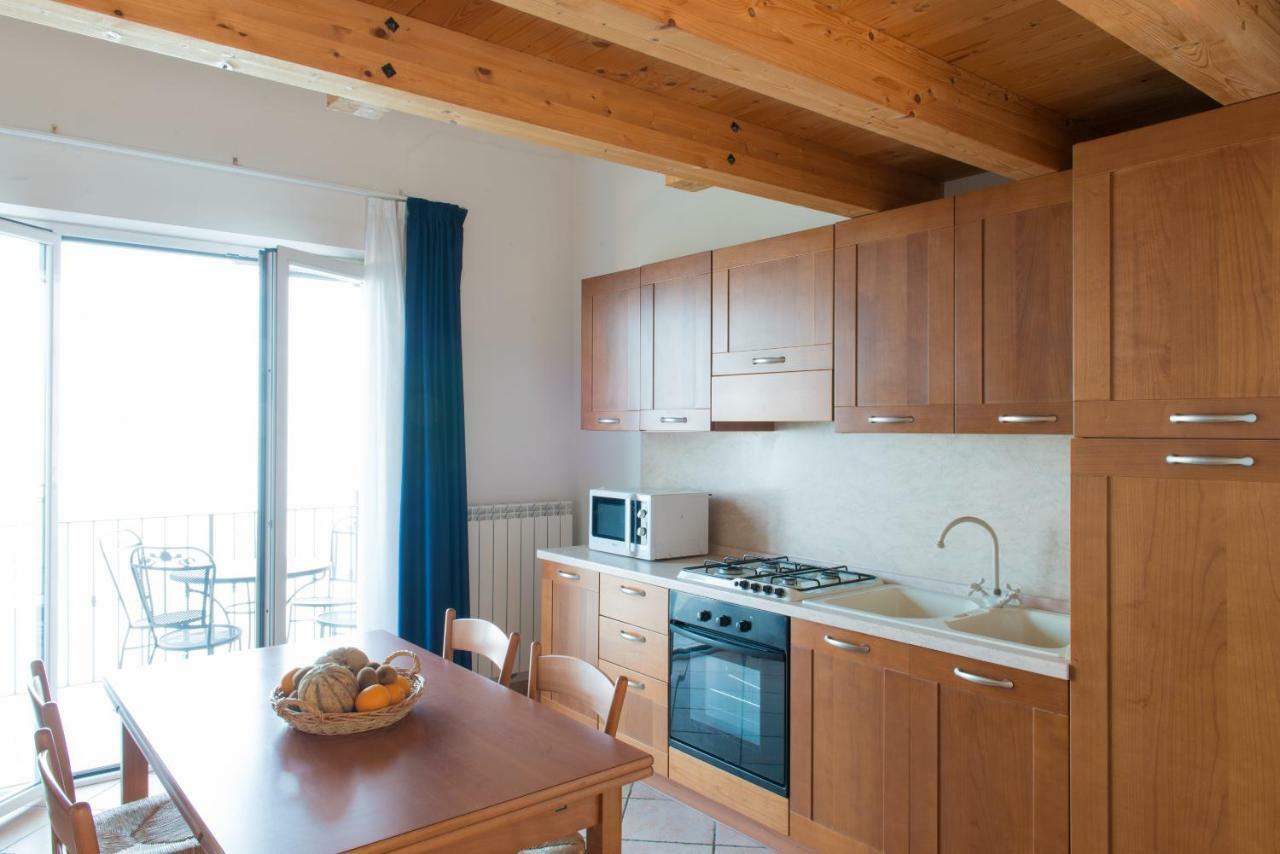 Villa Anna Apartments Tremosine Buitenkant foto